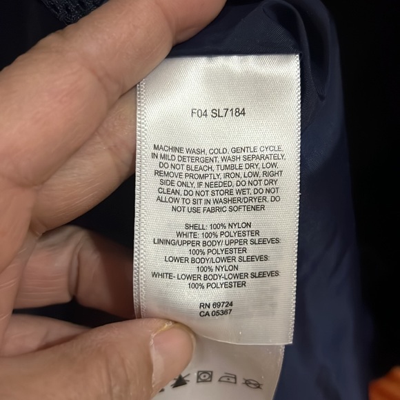 Pre-Owned for women  jacket size Large in great condition. - Picture 4 of 8